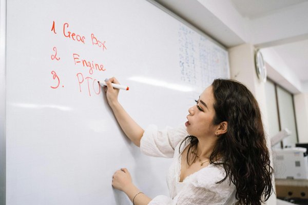 Pompes cryogéniques : solutions pour un vide ultra-pur