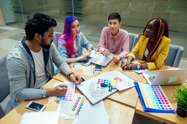 Pourquoi choisir une agence de communication pour votre stratégie?